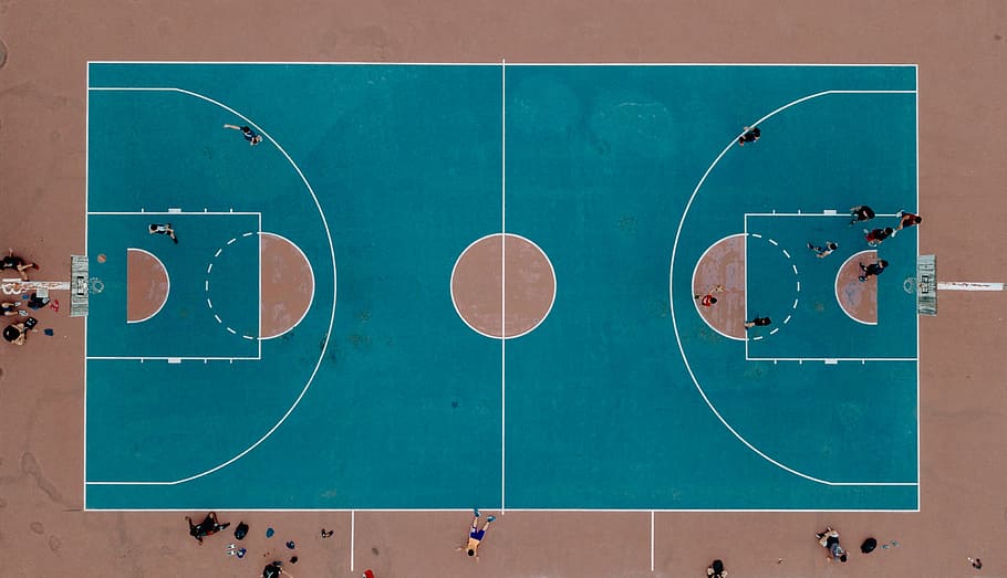 Game of H.O.R.S.E, court, basketball, play, aerial view, symmetry