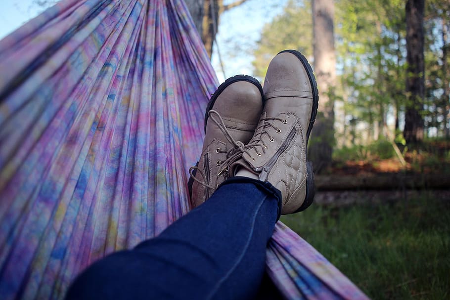hammock, people, man, shoe, footwear, jeans, outdoor, relax HD wallpaper