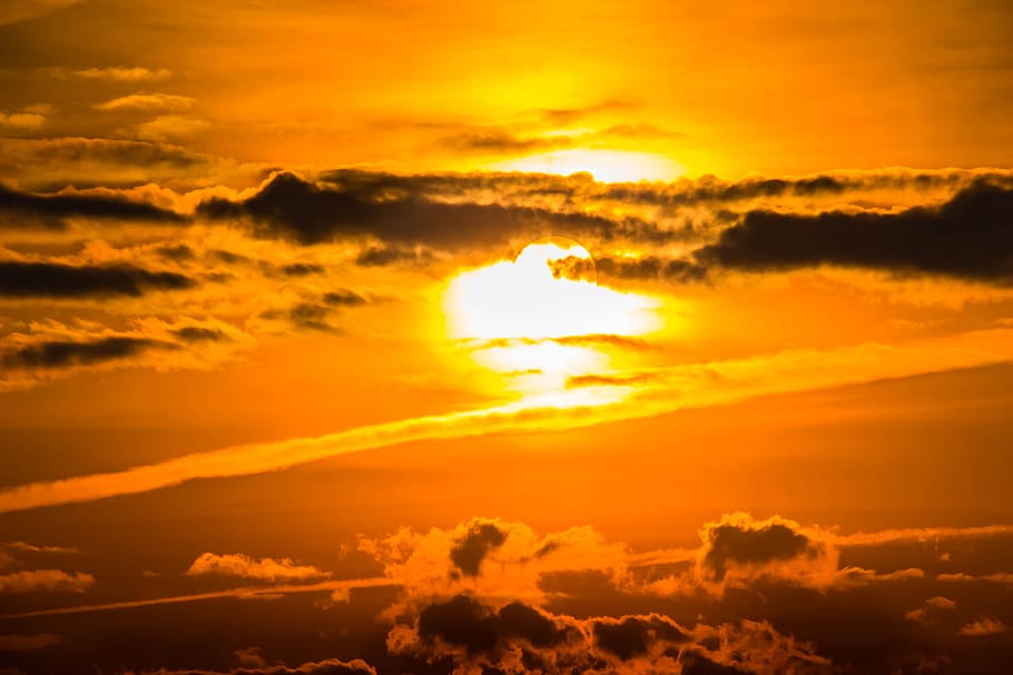 Golden Hour, bright, clouds, dark clouds, dawn, dramatic, landscape HD wallpaper