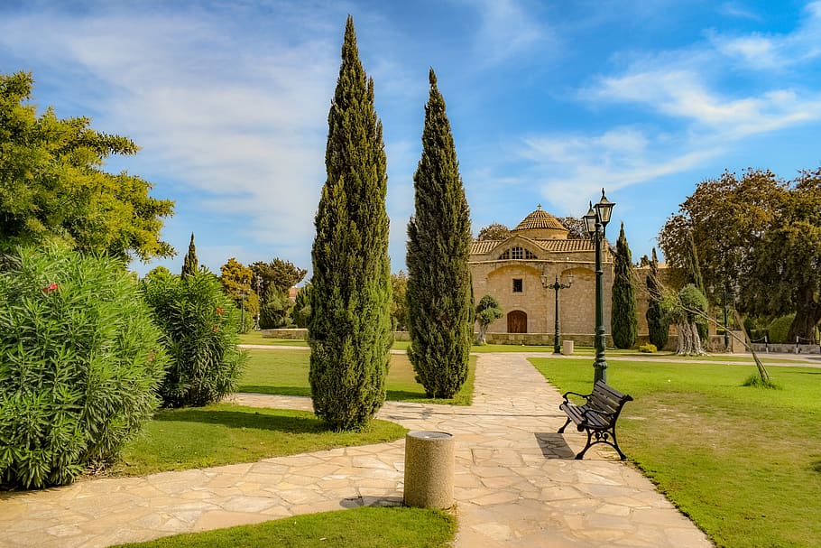 park, trees, lamp, square, church, architecture, romantic, scenery HD wallpaper