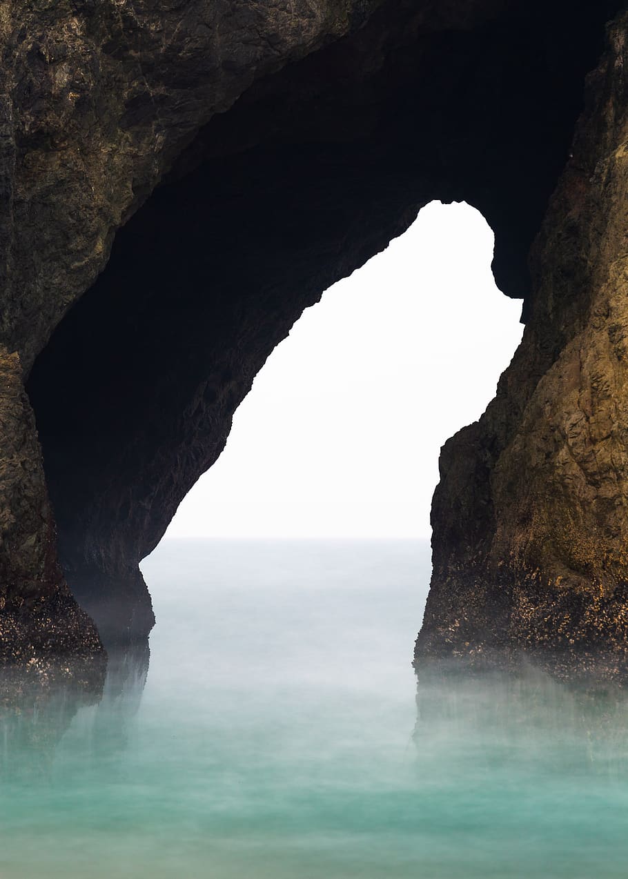 ocean water, rock, rock formation, rock - object, tranquility HD wallpaper