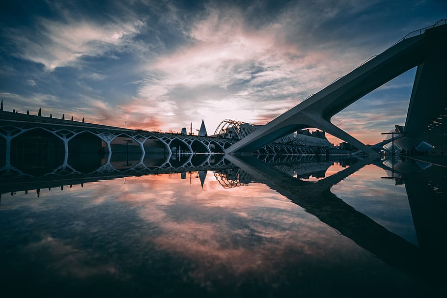 white concrete bridge during daytime, building, architecture HD wallpaper