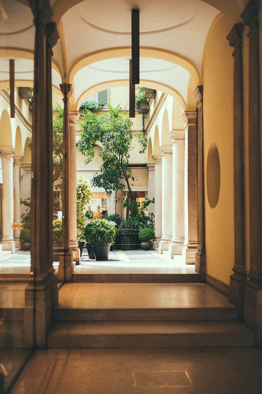 italy, metropolitan city of milan, shopping, courtyard, plants, HD wallpaper