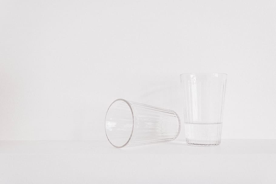Two Clear Drinking Glasses on Table, clean, color, empty, glass items HD wallpaper