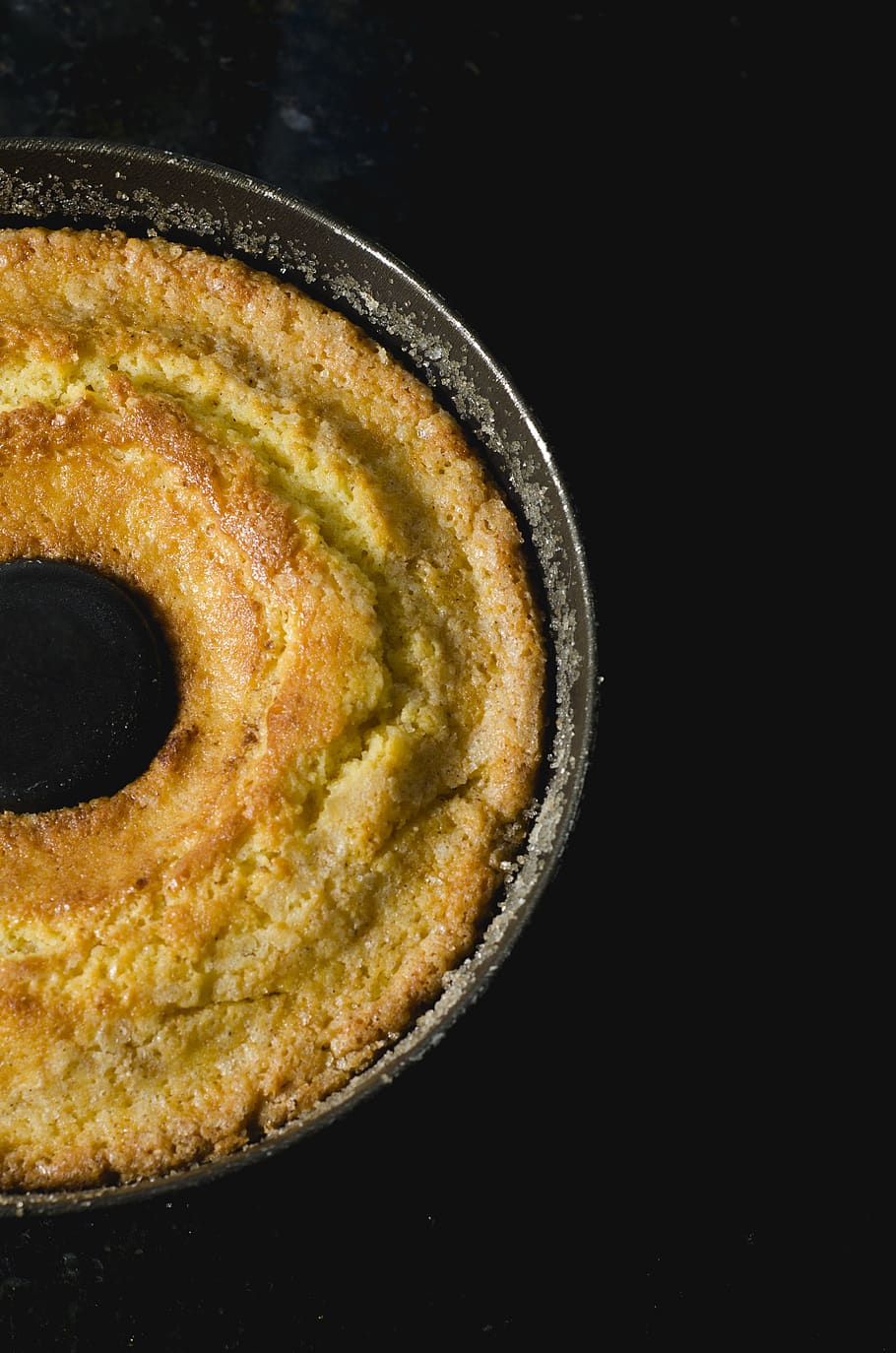 Round Bread, baking, cake, close-up, delicious, epicure, food HD wallpaper