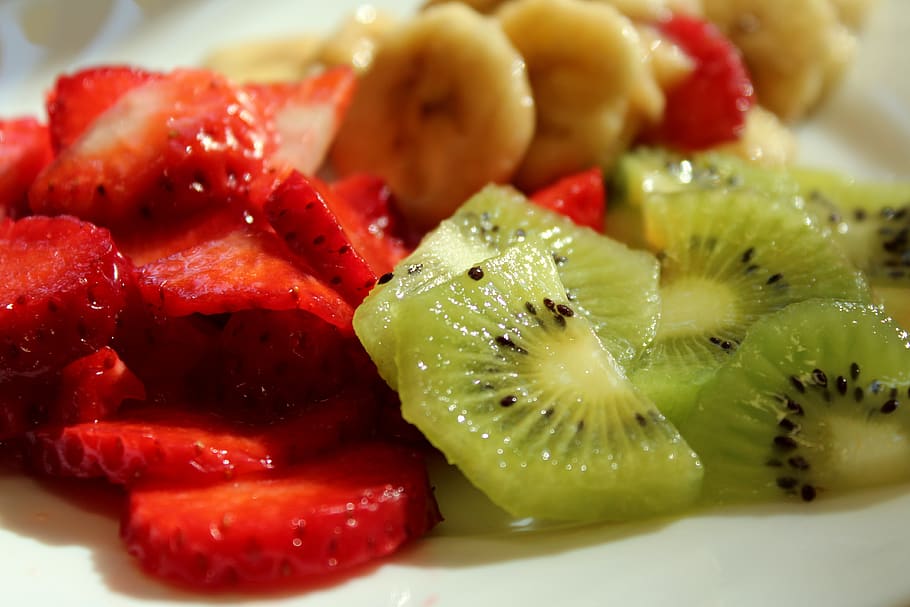 fruit, vitamins, slices, strawberry, kiwi, food, fresh, healthy HD wallpaper