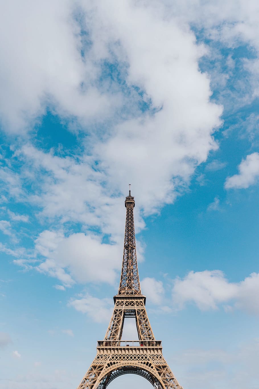 HD wallpaper: Eiffel Tower, Paris, cloud, travel, air, inspirational, blue  sky | Wallpaper Flare