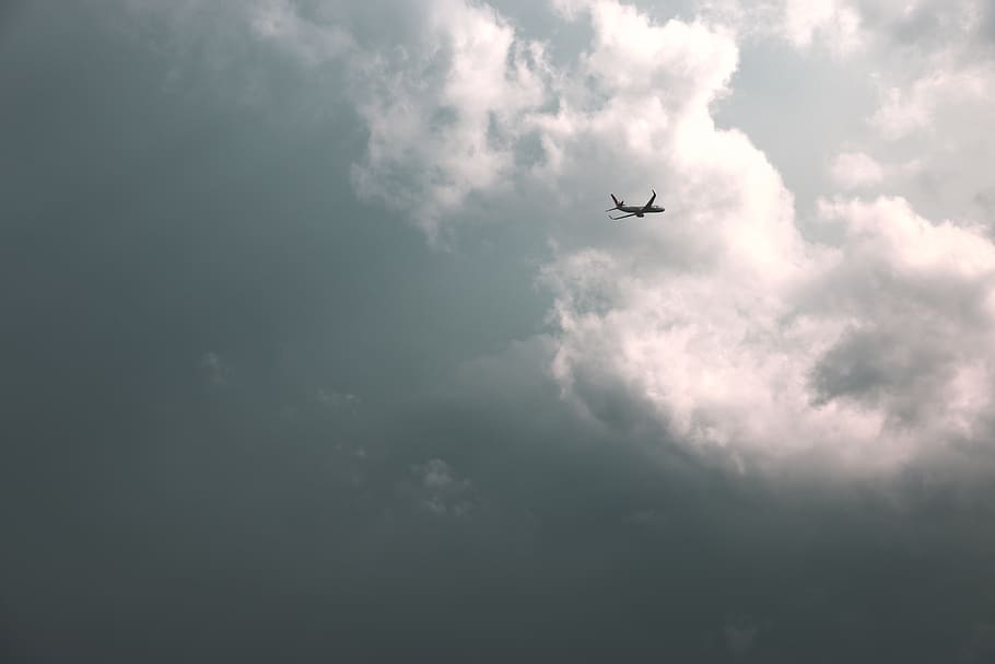 airliner on flight, cloud - sky, low angle view, flying, air vehicle HD wallpaper