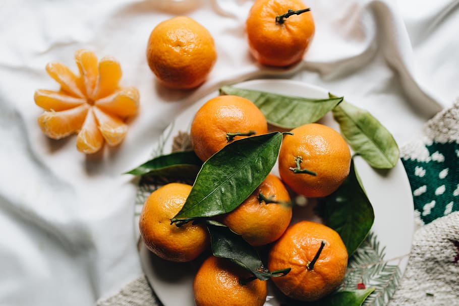 Still life of mandarin oranges with leaves, fruit, sweet, above HD wallpaper