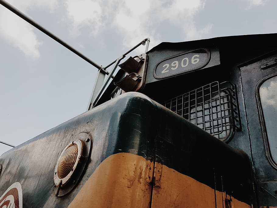 mode of transportation, low angle view, sky, metal, day, nature HD wallpaper