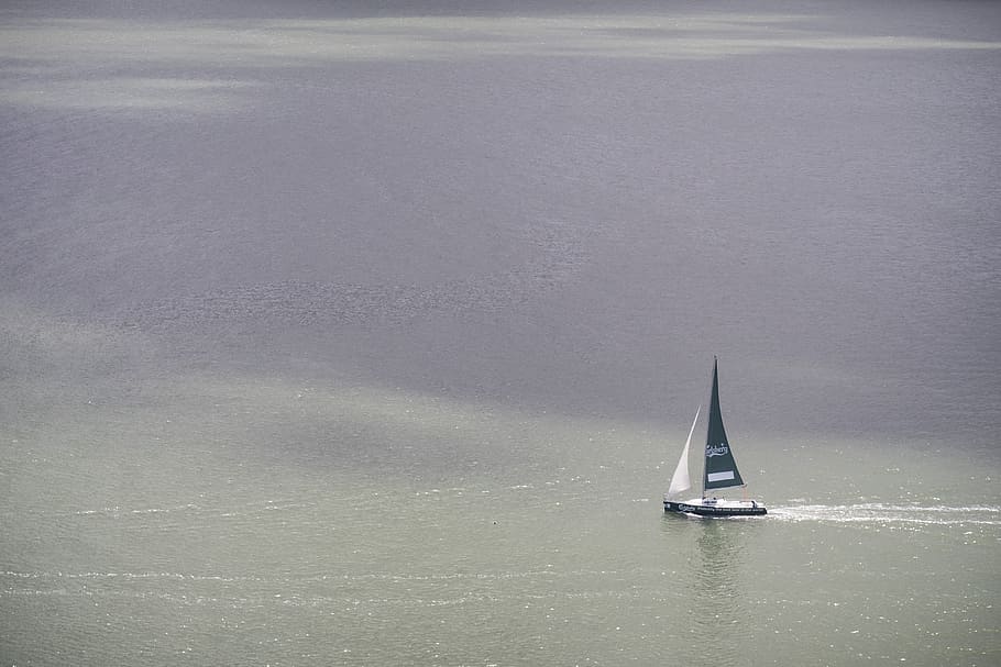 portugal, sailing boat, tejo, river, water, lisbon, blue, green, HD wallpaper