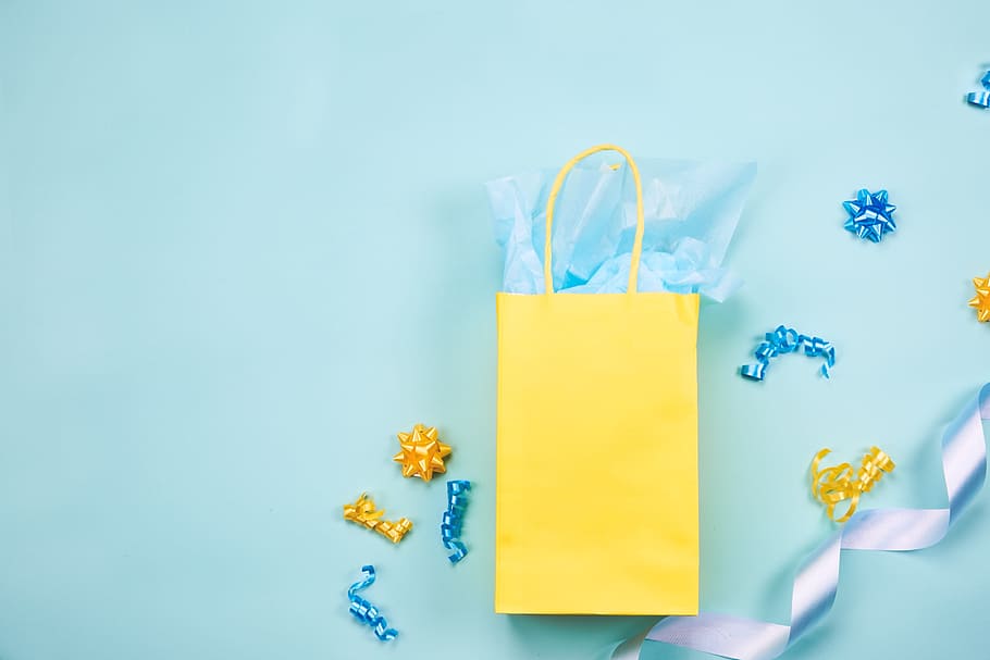 Gift Bag Wrap Photo, Flatlay, Gifts, Celebrate, Blue, Yellow, HD wallpaper