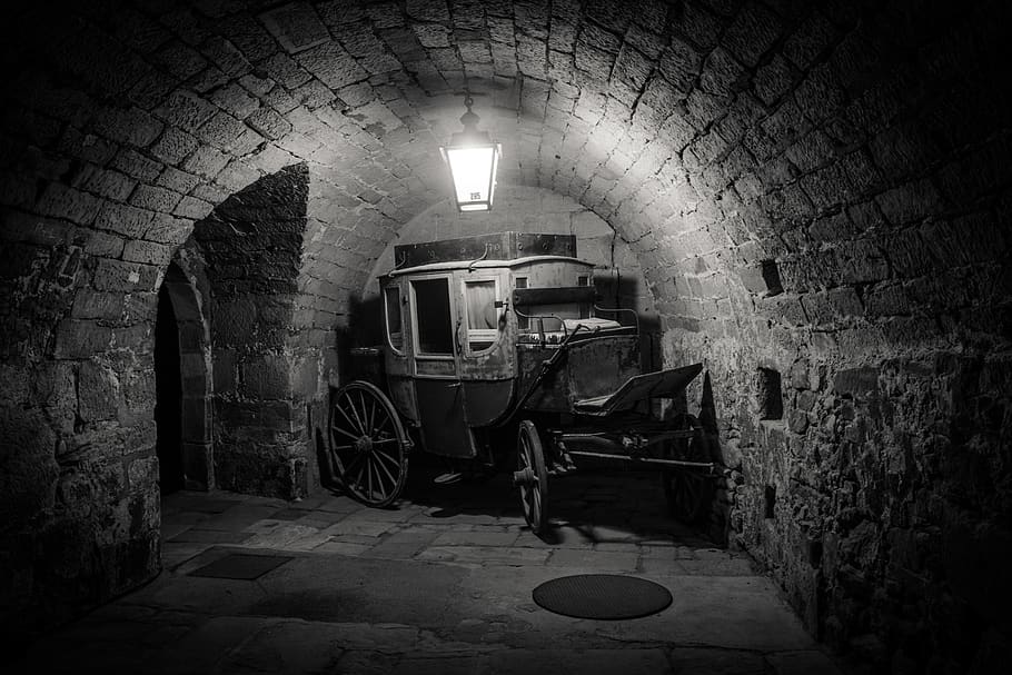 tunnel, human, metro, within, keller, light, wall, coach, kronach in lights HD wallpaper