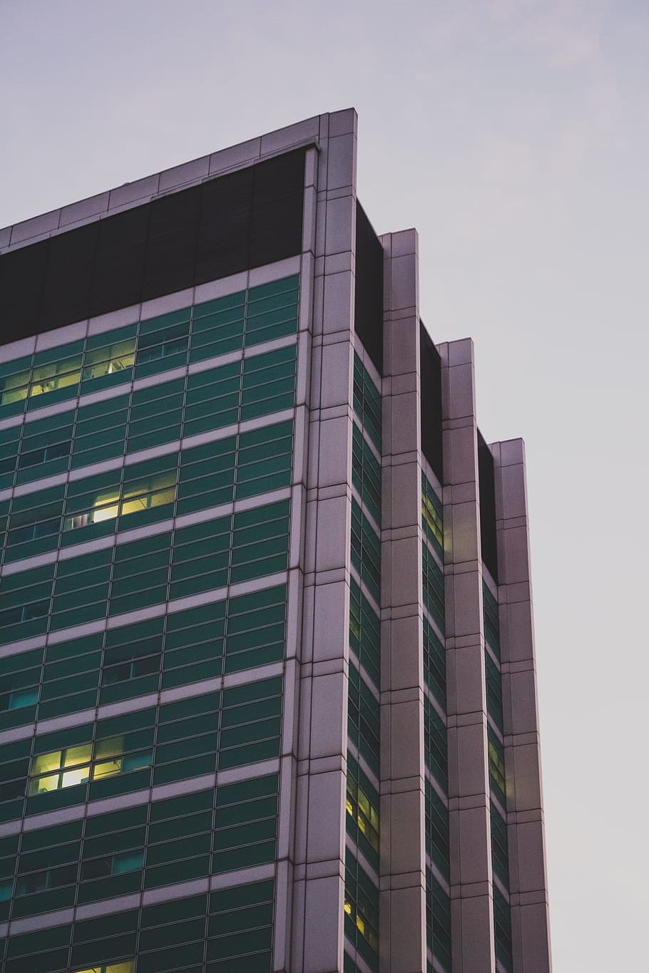 Green High-rise Building, architectural design, architecture HD wallpaper