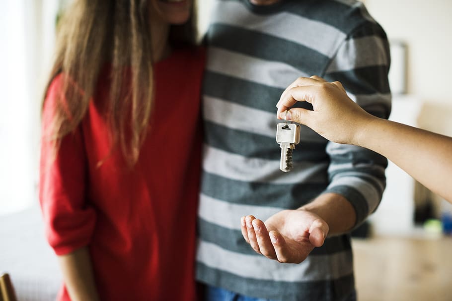 Person Giving Keys on Man, couple, investment, mortgage, move in, HD wallpaper