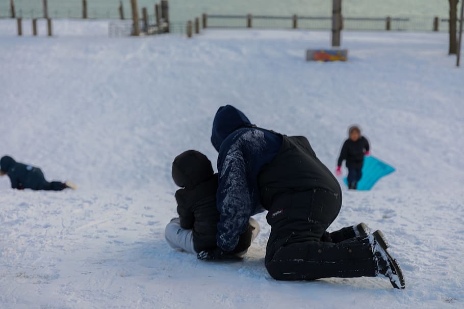 snow, sledding, winter, cold temperature, warm clothing, real people HD wallpaper