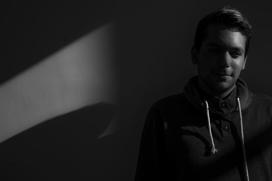 black, and, white, portrait, front view, one person, indoors HD wallpaper