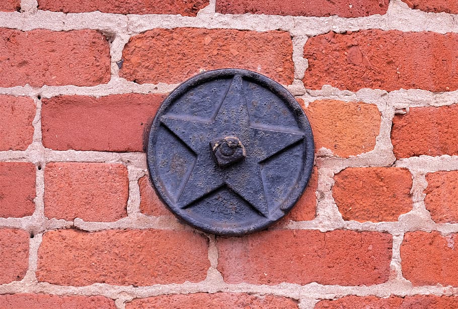 brick, wall, clock tower, architecture, building, plant, star HD wallpaper