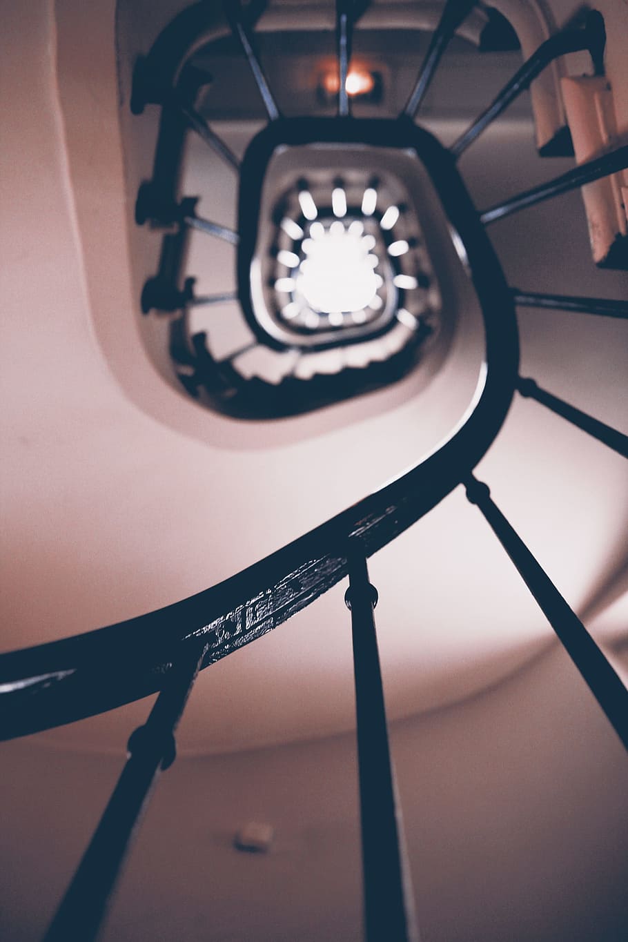Spiral Staircase, architecture, building, design, light, modern HD wallpaper