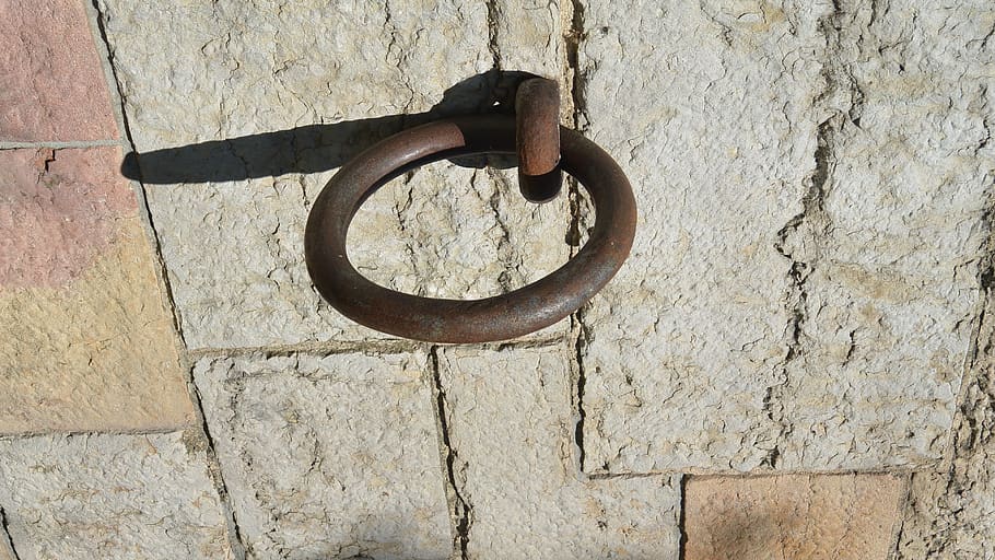 france, lyon, ring, wall, stone, rust, metal, old, wall - building feature HD wallpaper