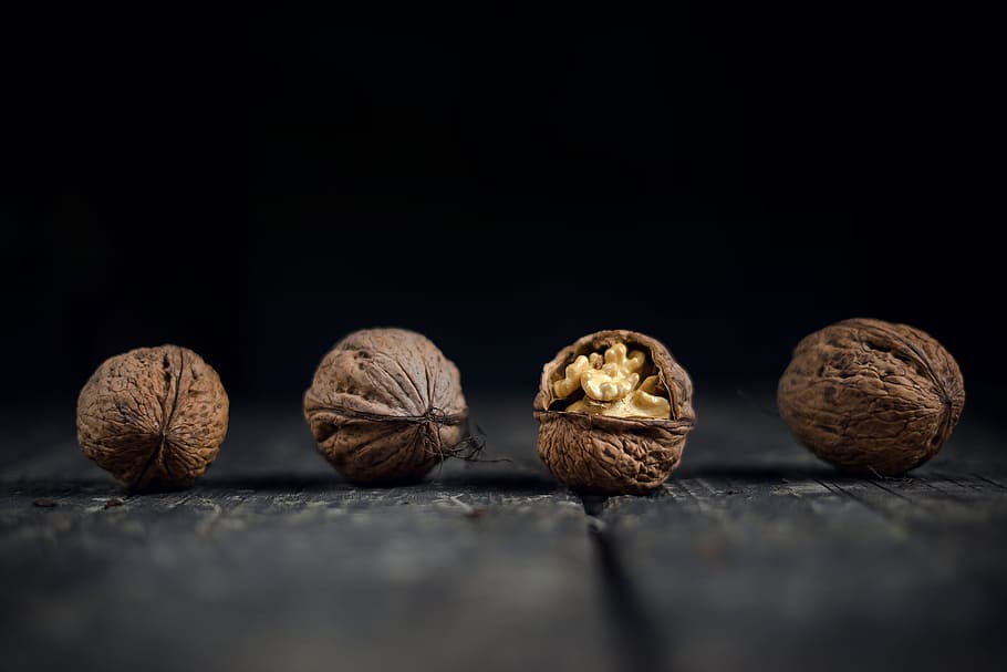 walnut, fresh, cracked, macro, broken, open, nutshell, tree HD wallpaper