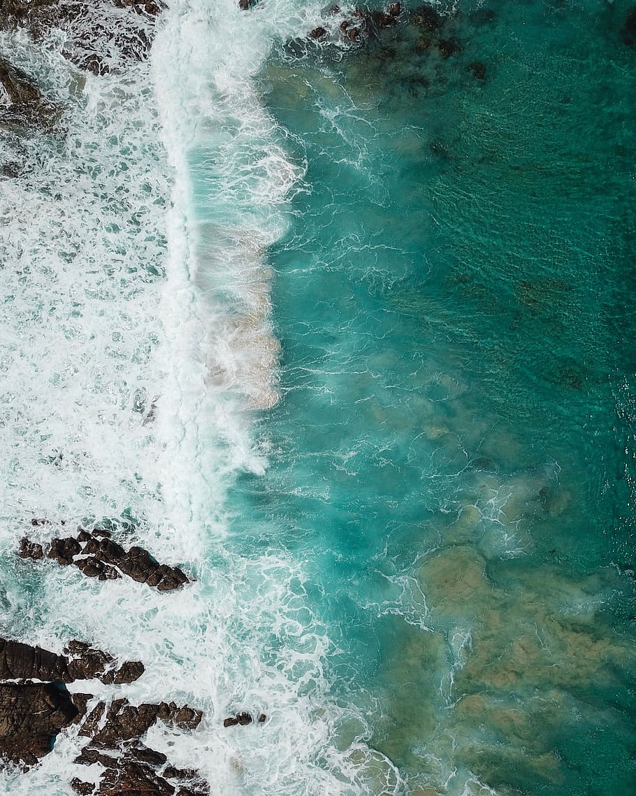 waves crushing on rocks, water, sea, motion, sport, beauty in nature HD wallpaper
