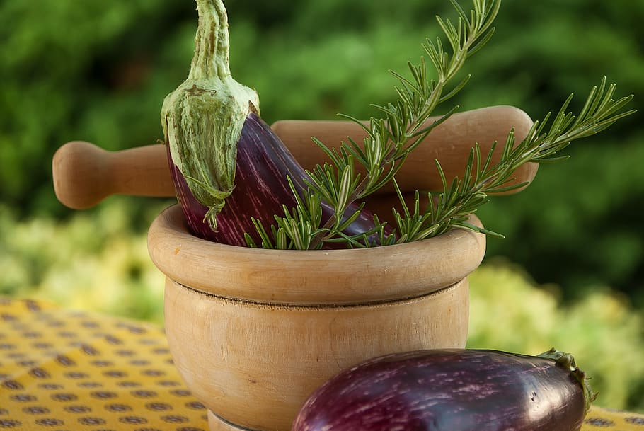 eggplant, rosemary, mortar, pilon, container, focus on foreground HD wallpaper