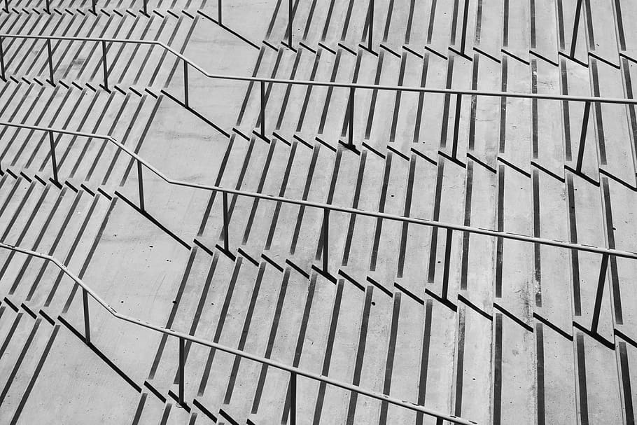stairs, steps, concrete, architecture, railings, black and white HD wallpaper