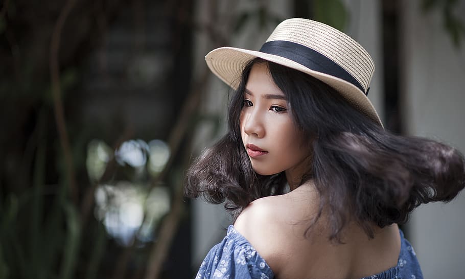 Woman Wearing Fedora Hat and Off-shoulder Top, attractive, beautiful HD wallpaper
