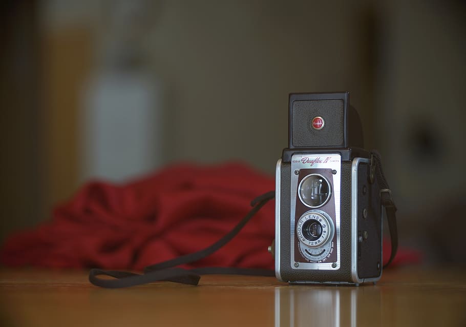 gray vintage camera, electronics, top viewfinder, lens, strap HD wallpaper