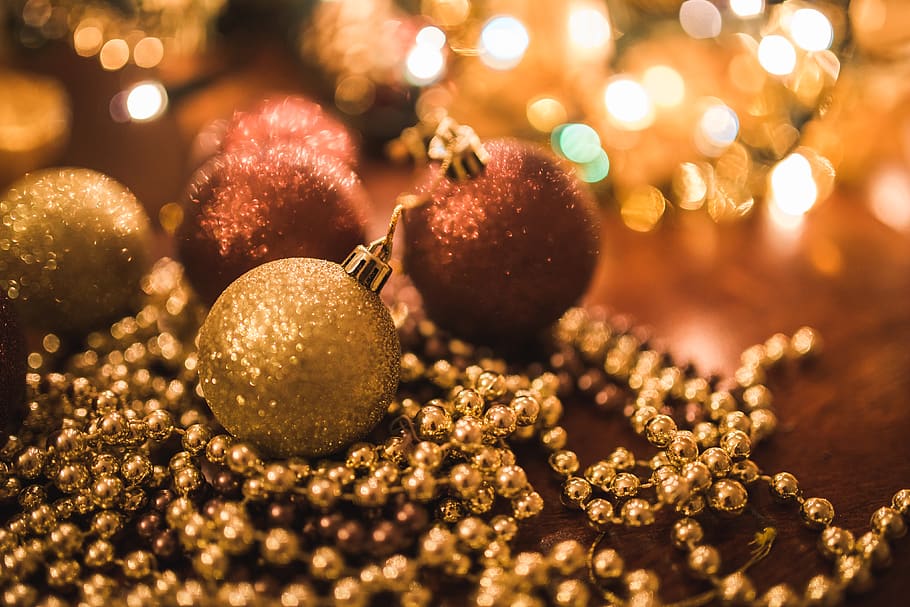 Christmas Gold Balls, blur, bright, brocade, brown, celebration HD wallpaper