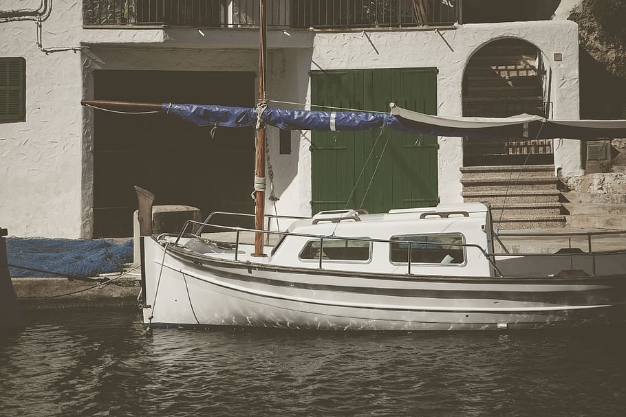 white boat, watercraft, transportation, vehicle, vessel, waterfront HD wallpaper