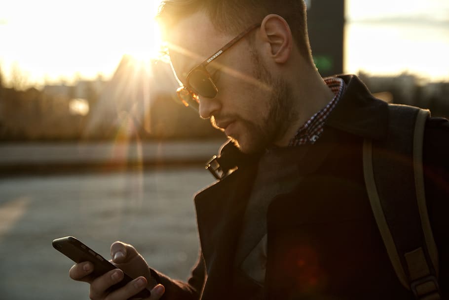 phone, call, calling, typing, sunset, business, man, technology HD wallpaper