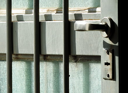silver door lever, handrail, banister, prison, grey, puerta, shadow HD wallpaper