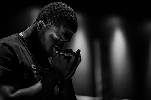 man praying, young adult, one person, young men, headshot, side view HD wallpaper