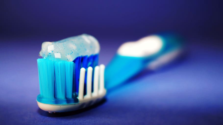 toothbrush, toothpaste, hygiene, blue, strand, gel, menthol HD wallpaper