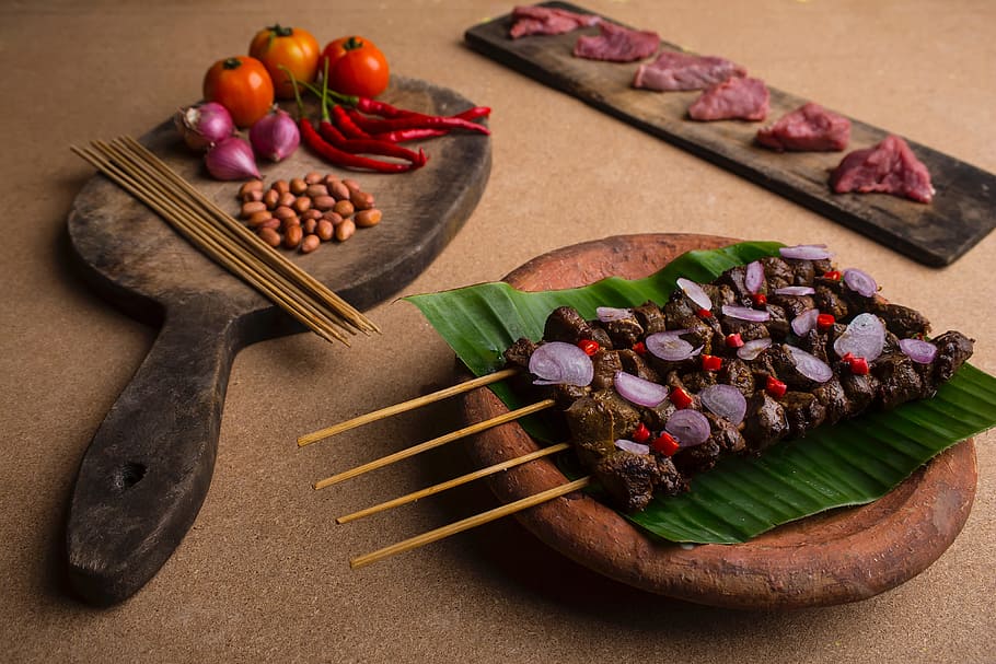 Beef Kebabs, food and Drink, hD Wallpaper, meat, wood - material, HD wallpaper