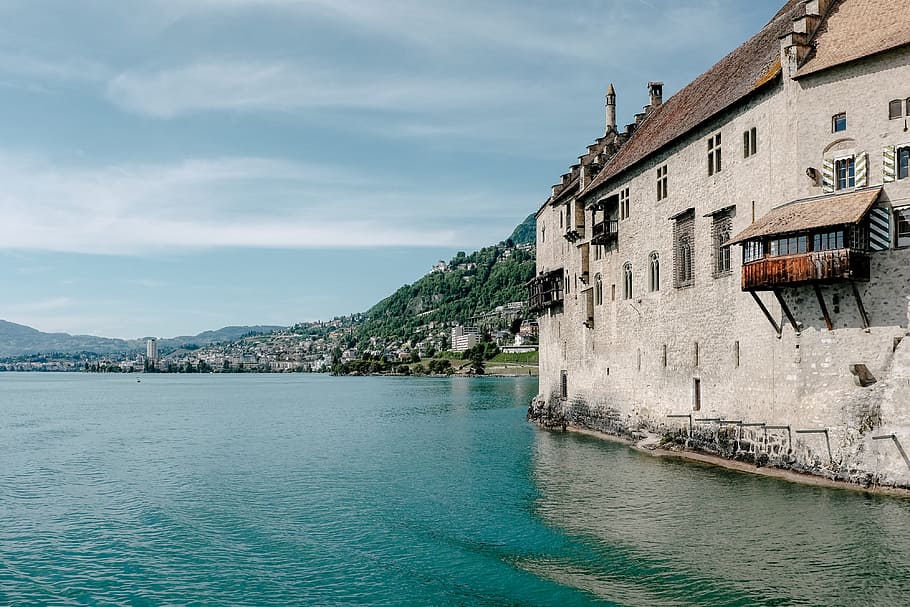 Chillon Castle on Lake Geneva, ancient, architecture, beautiful HD wallpaper