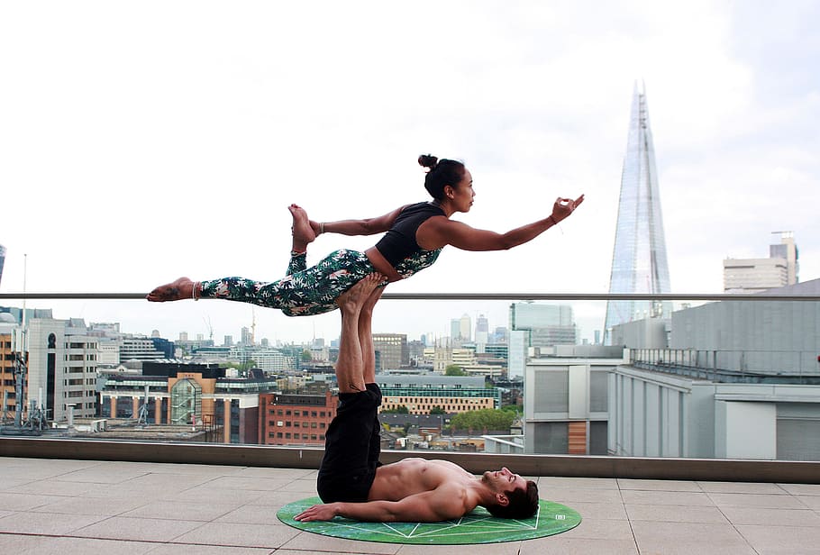 acro-yoga-balance-chakra-city.jpg