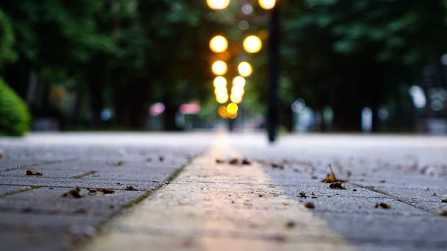road, lantern, light, perspective, line, macro, background HD wallpaper