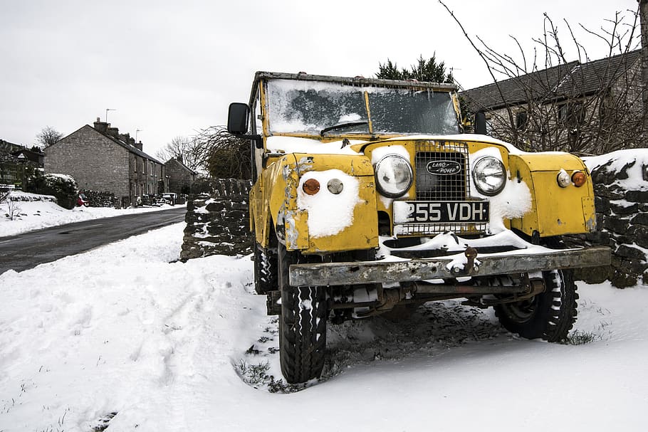 vintage, yellow, winter, car, 4x4, defender, landrover, snow, HD wallpaper