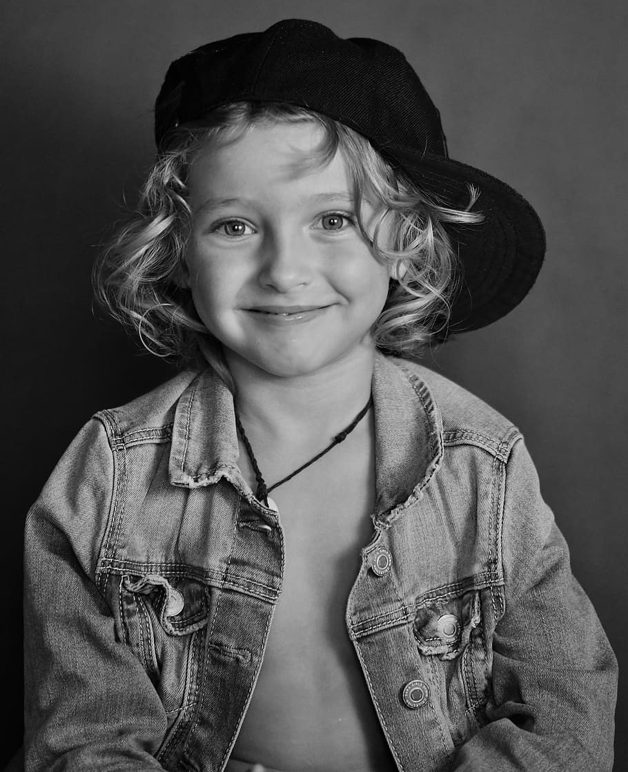 child, boy, portrait, looking at camera, childhood, indoors HD wallpaper