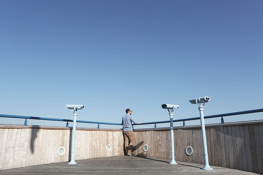 guy, man, looking, lookout, rooftop, blue, sky, sunshine, tower viewer HD wallpaper