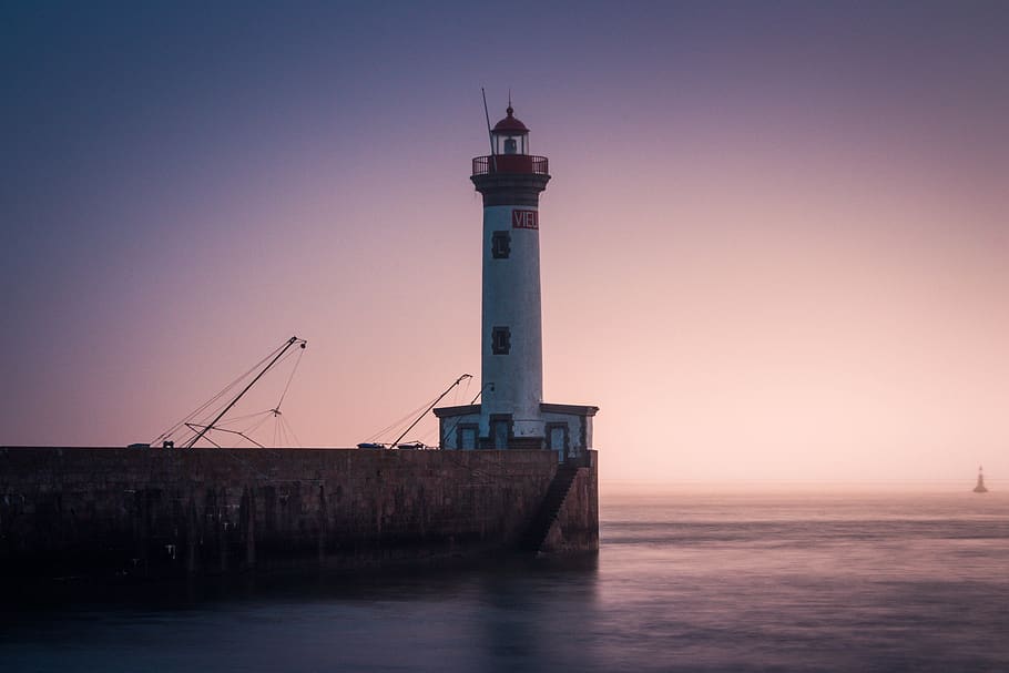white lighthouse during golden hour, water, sea, sky, architecture HD wallpaper