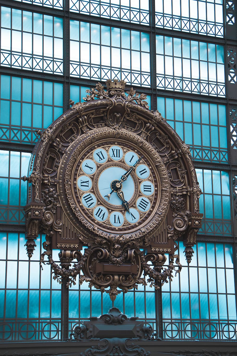large round brown clock, architecture, built structure, no people HD wallpaper