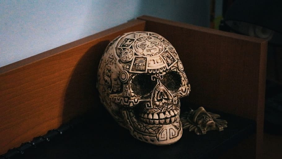 skull, maya, aztec, kingdom, desk, dark, indoors, no people HD wallpaper