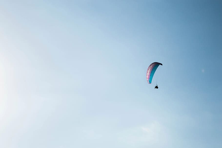 Photo of a Person Paragliding, action, adventure, flight, flying HD wallpaper
