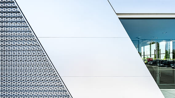White Concrete Building, angle, architectural design, architecture HD wallpaper
