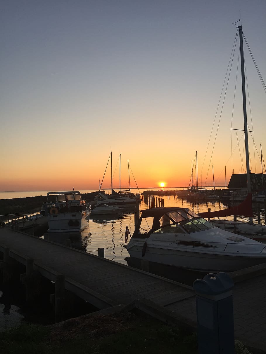 sol, water, sunset, sky, natural, evening, beautiful, nautical vessel HD wallpaper