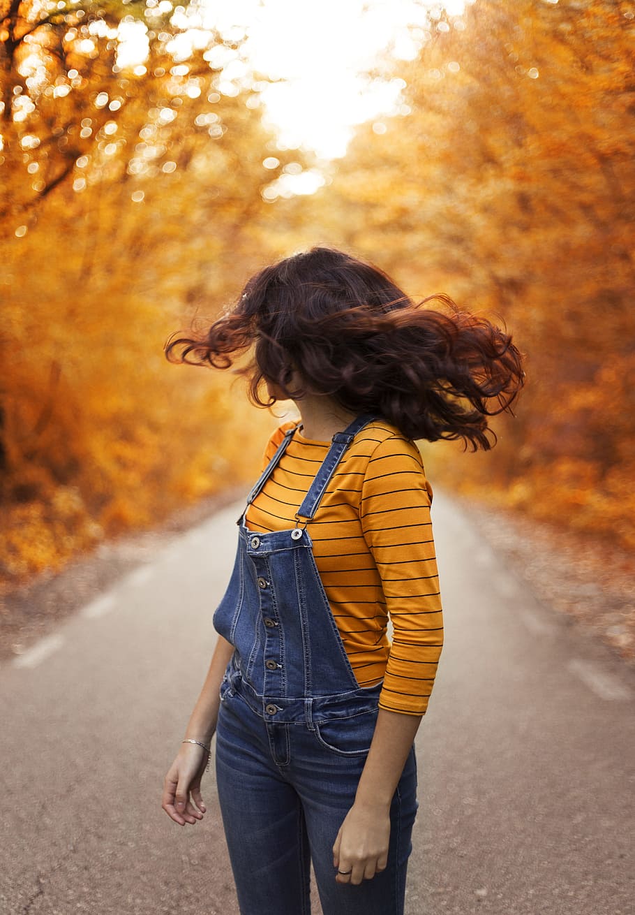 woman wearing blue overalls, casual clothing, one person, hairstyle HD wallpaper